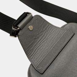 Pre Owned Louis Vuitton Grey Taiga Avenue Sling