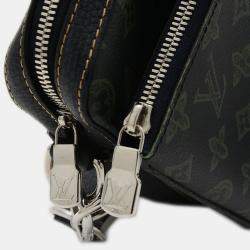Pre Owned Louis Vuitton Trio Messenger Black Canvas Shoulder Bag