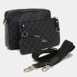 Pre Owned Louis Vuitton Trio Grey Damier Graphite Canvas Shoulder Bag