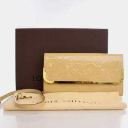 Pre Owned Louis Vuitton Monogram Vernis Rossmore MM