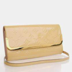 Pre Owned Louis Vuitton Monogram Vernis Rossmore MM