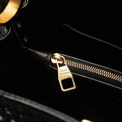 Pre Owned Louis Vuitton Black Tweed Capucines MM