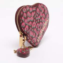Pre Owned Louis Vuitton Vernis Leather Limited Edition Stephen Sprouse Heart Coin Purse