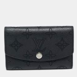Pre Owned Louis Vuitton Black Mahina Leather Iris Compact Wallet