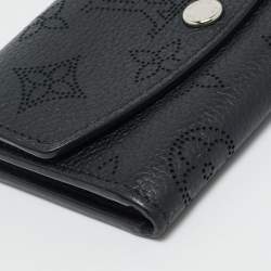 Pre Owned Louis Vuitton Black Mahina Leather Iris Compact Wallet