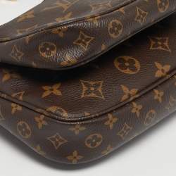 Pre Owned Louis Vuitton Kaki Monogram Canvas Multi Pochette Accessoires Bag