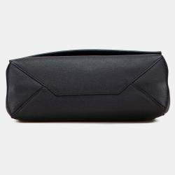 Pre Owned Louis Vuitton Black Leather Lockme II