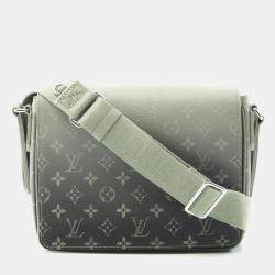 Pre Owned Louis Vuitton District PM Khaki Coated Canvas and Leather Shoulder Bag