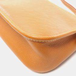 Pre Owned Louis Vuitton Buci Brown Epi Leather Shoulder Bag