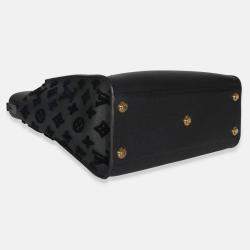 Pre Owned Louis Vuitton Black Calfskin Monogram Tufting On My Side MM