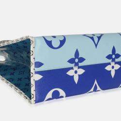 Pre Owned Louis Vuitton Blue Monogram Giant Canvas Queenstown Onthego GM