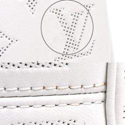 Pre Owned Louis Vuitton Speedy Bandouliere 20 Handbag Shoulder Bag White
