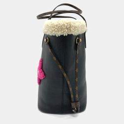 Pre Owned Louis Vuitton Shearling Monogram Flower Lv Initial Neverfull Mm Fluffy Tote Bag In Calf Leather Black