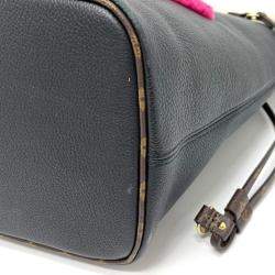 Pre Owned Louis Vuitton Shearling Monogram Flower Lv Initial Neverfull Mm Fluffy Tote Bag In Calf Leather Black