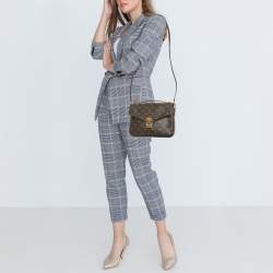 Pre Owned Louis Vuitton Monogram Canvas Pochette Metis Bag