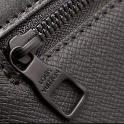 Pre Owned Louis Vuitton Black Taiga Rainbow Steamer PM