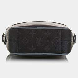 Pre Owned Louis Vuitton Blue Epi Monogram Danube PM
