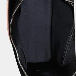 Pre Owned Louis Vuitton Quetsche Epi Vaneau MM