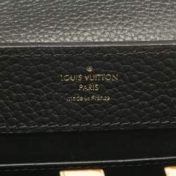 مملوكة مسبقًا Louis Vuitton Black Leather Mini Capucines Bag