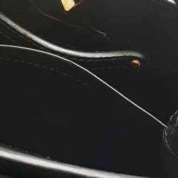 مملوكة مسبقًا Louis Vuitton Black Leather Mini Capucines Bag