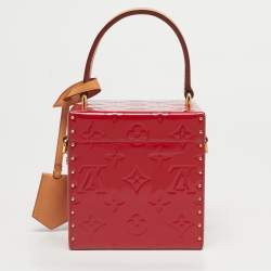Pre Owned Louis Vuitton Cerise Monogram Vernis Bleecker Box Bag
