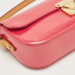 Pre Owned Louis Vuitton Framboise Monogram Vernis Malibu Street Clutch Bag
