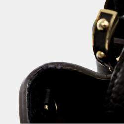 Pre Owned Louis Vuitton Black Calfskin Capucines PM