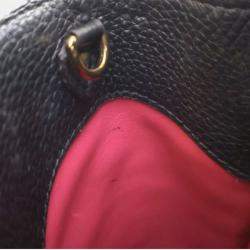 Pre Owned Louis Vuitton Black Calfskin Capucines PM