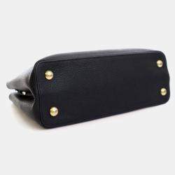 Pre Owned Louis Vuitton Black Calfskin Capucines PM