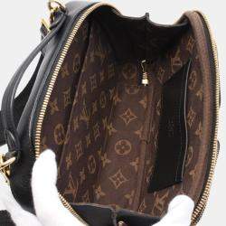 Pre Owned Louis Vuitton Utility Crossbody Shoulder Bag Leather Black