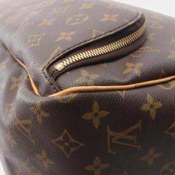 مملوكة مسبقًا Louis Vuitton Evasion MM Monogram Canvas Travel Bag 
