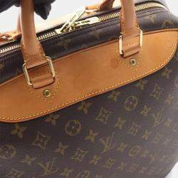 مملوكة مسبقًا Louis Vuitton Evasion MM Monogram Canvas Travel Bag 