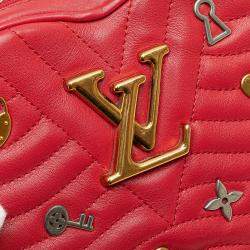 Pre Owned Louis Vuitton Red Calfskin Embellished New Wave Love Lock Crossbody
