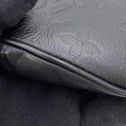 Pre Owned Louis Vuitton Discovery Bumbag Noir Monogram Shadow Size PM