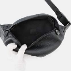 Pre Owned Louis Vuitton Discovery Bumbag Noir Monogram Shadow Size PM