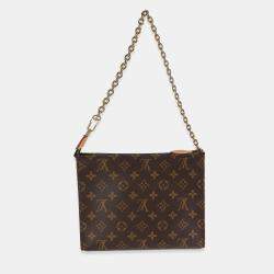 Pre Owned Louis Vuitton Monogram Canvas Toiletry Pouch On Chain