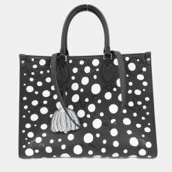 Pre Owned Louis Vuitton Taurillon Lv X Yk On The Go Mm Handbag