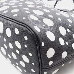 Pre Owned Louis Vuitton X Yayoi Kusama Neverfull Mm Tote Bag In Monogram Empreinte Leather Black And White With Infinity Dots