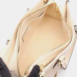 مملوكة مسبقًا Louis Vuitton On The Go Monogram Empreinte East West Satchel Bag