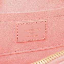 مملوكة مسبقًا حقيبة قلب مزينة بجلد العجل لوي فويتون نيو ويف لوف لوك روز بوميتز