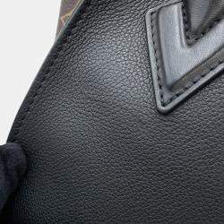 مملوكة مسبقًا Louis Vuitton On My Side PM Black, Brown Calfskin Leather Top Handle Bag