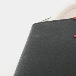 Pre Owned Louis Vuitton Capucines Bb Handbag
