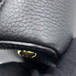 Pre Owned Louis Vuitton Handbag Taurillon Leather Shearling Capucines MM Black