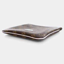 Pre Owned Louis Vuitton Monogram Golf Accessories Pouch