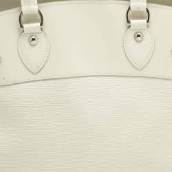 Pre Owned Louis Vuitton Ivory Epi Leather Passy PM Bag