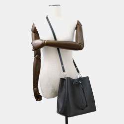 Pre Owned Louis Vuitton Neonoe Noir Epi Leather