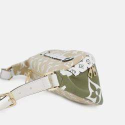 Pre Owned Louis Vuitton Monogram Giant Bumbag