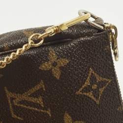 مملوكة مسبقًا Louis Vuitton Pochette Mini Monogram Canvas Accessoires