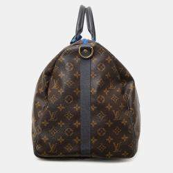 مملوكة مسبقًا Louis Vuitton 2018 Limited Edition Monogram Taiga Outdoor Keepall Bandouliere 55 with Strap