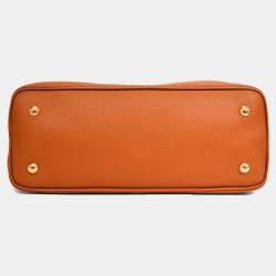 مملوكة مسبقًا Louis Vuitton Brown Smooth Leather Souple Capucines GM with Strap